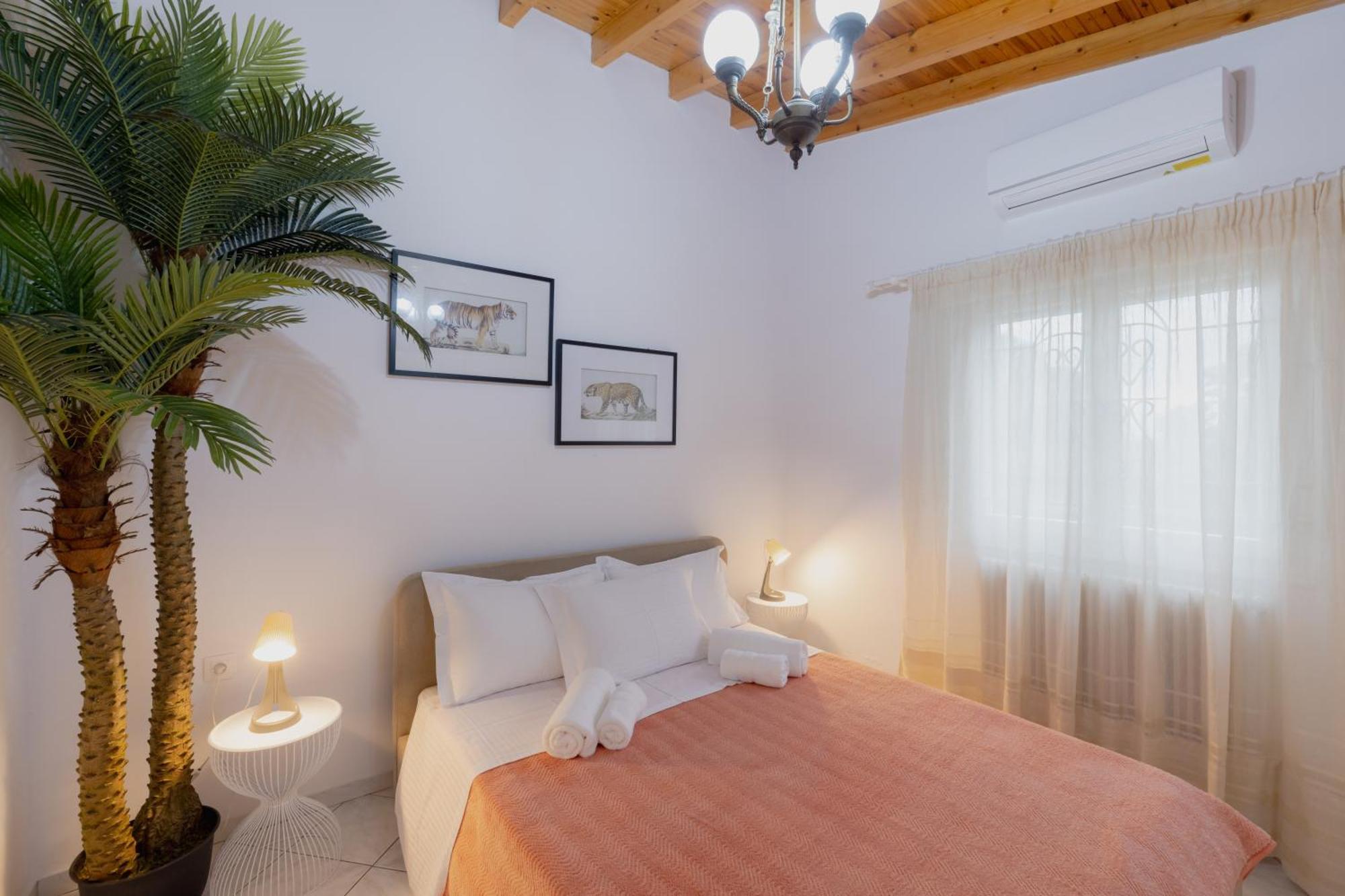 Nafplio Blue Topaz Poolside Villa 외부 사진