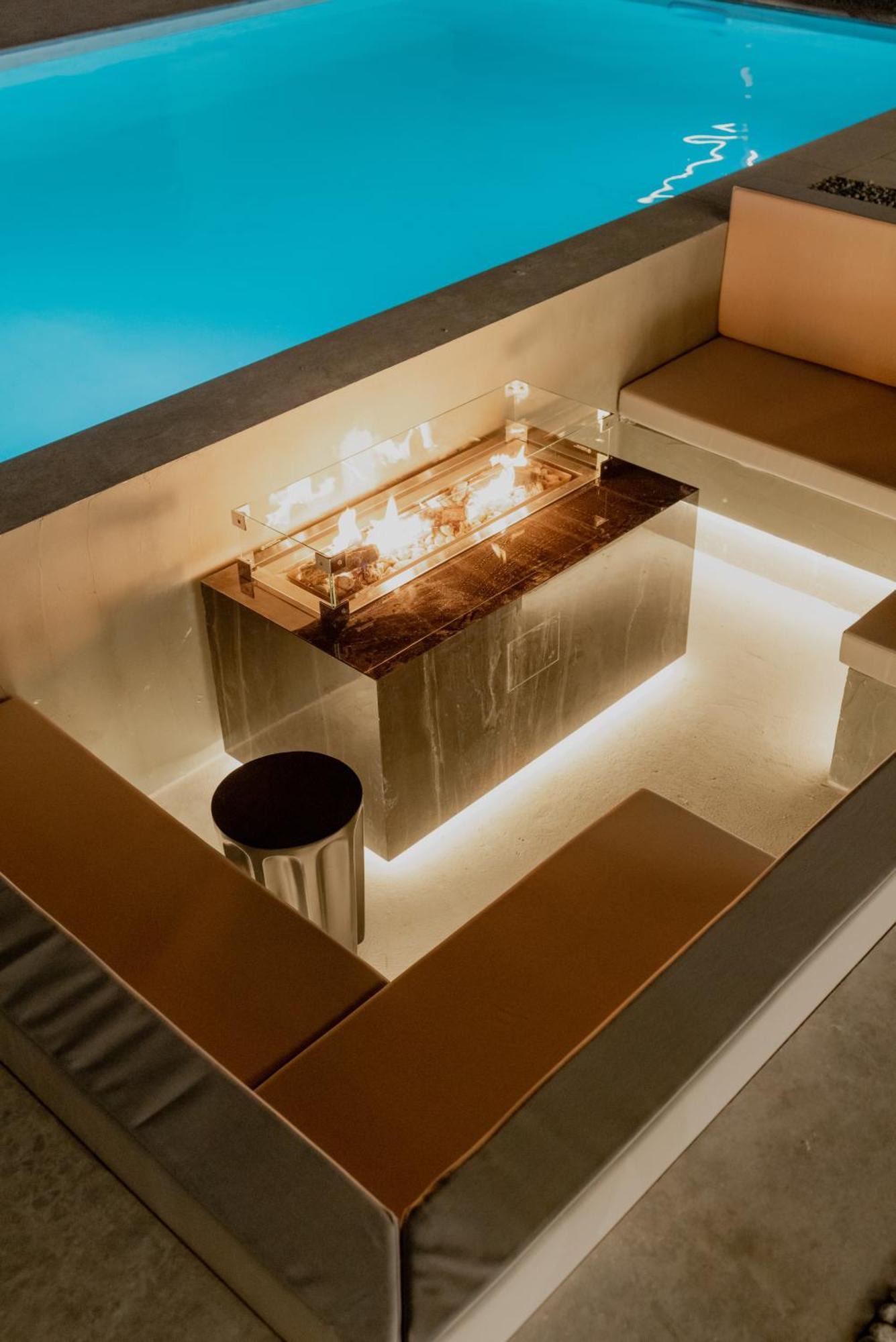 Nafplio Blue Topaz Poolside Villa 외부 사진